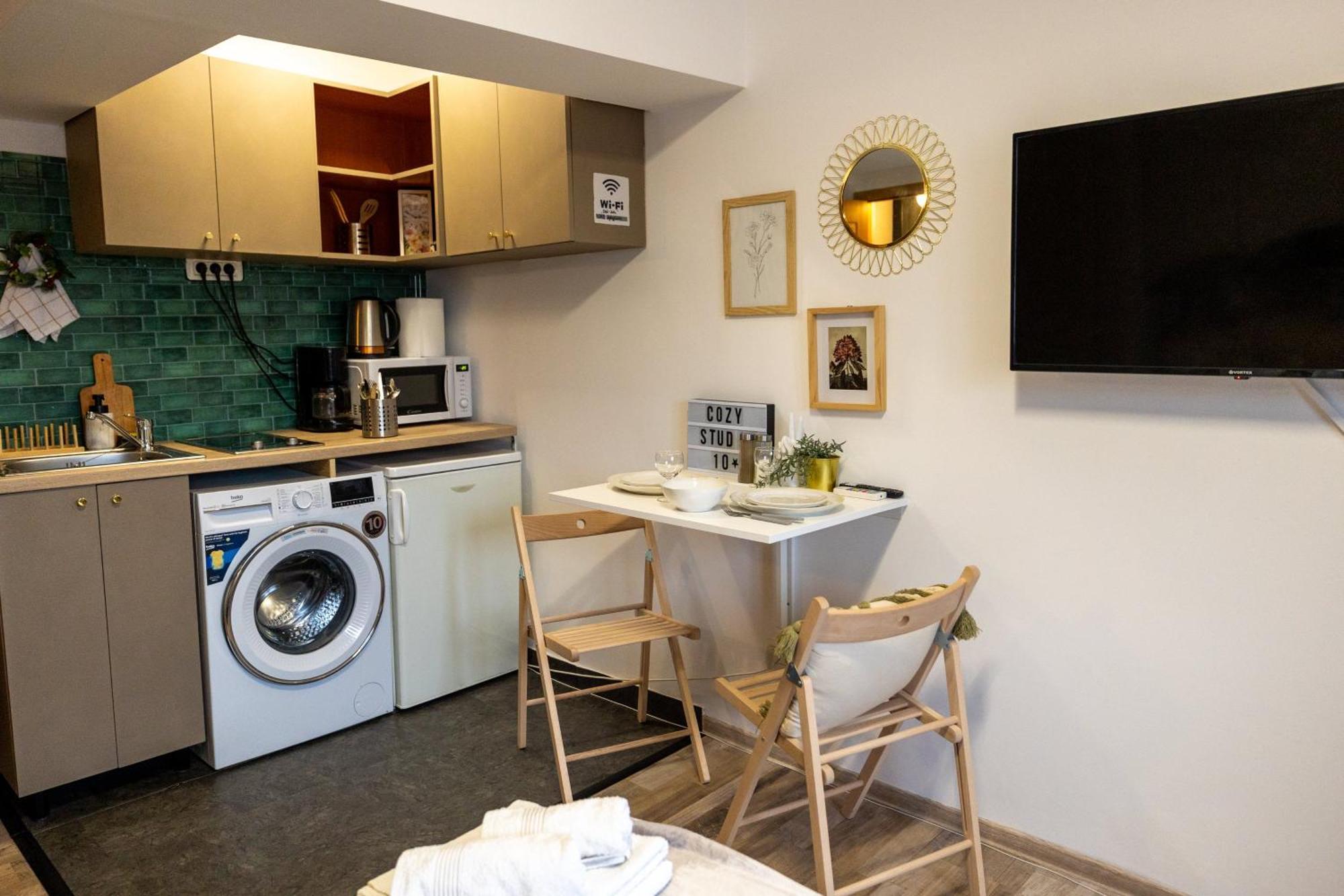 Cozy Studio Retreat - Quiet, Premium Stay Timişoara Eksteriør bilde