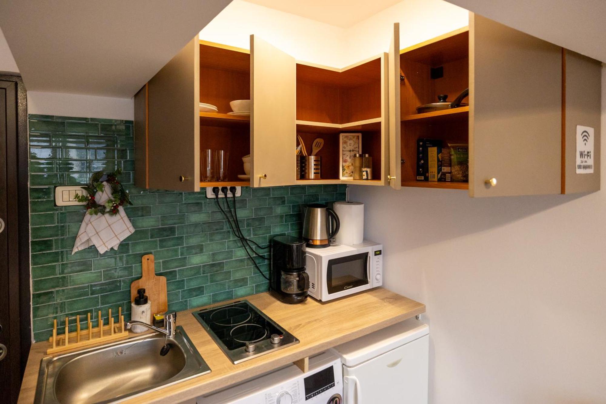Cozy Studio Retreat - Quiet, Premium Stay Timişoara Eksteriør bilde