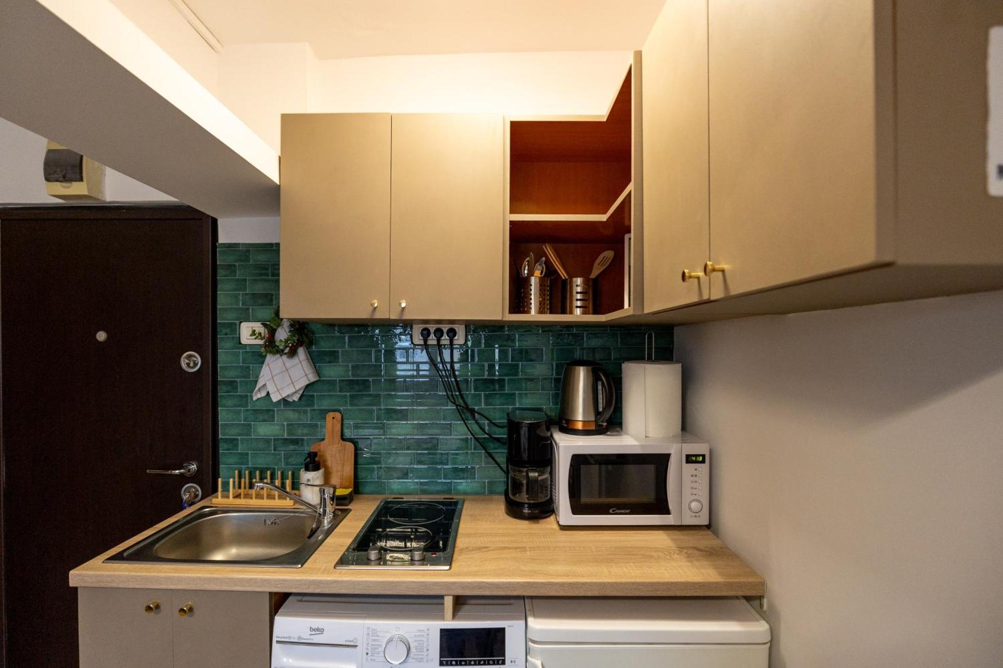 Cozy Studio Retreat - Quiet, Premium Stay Timişoara Eksteriør bilde